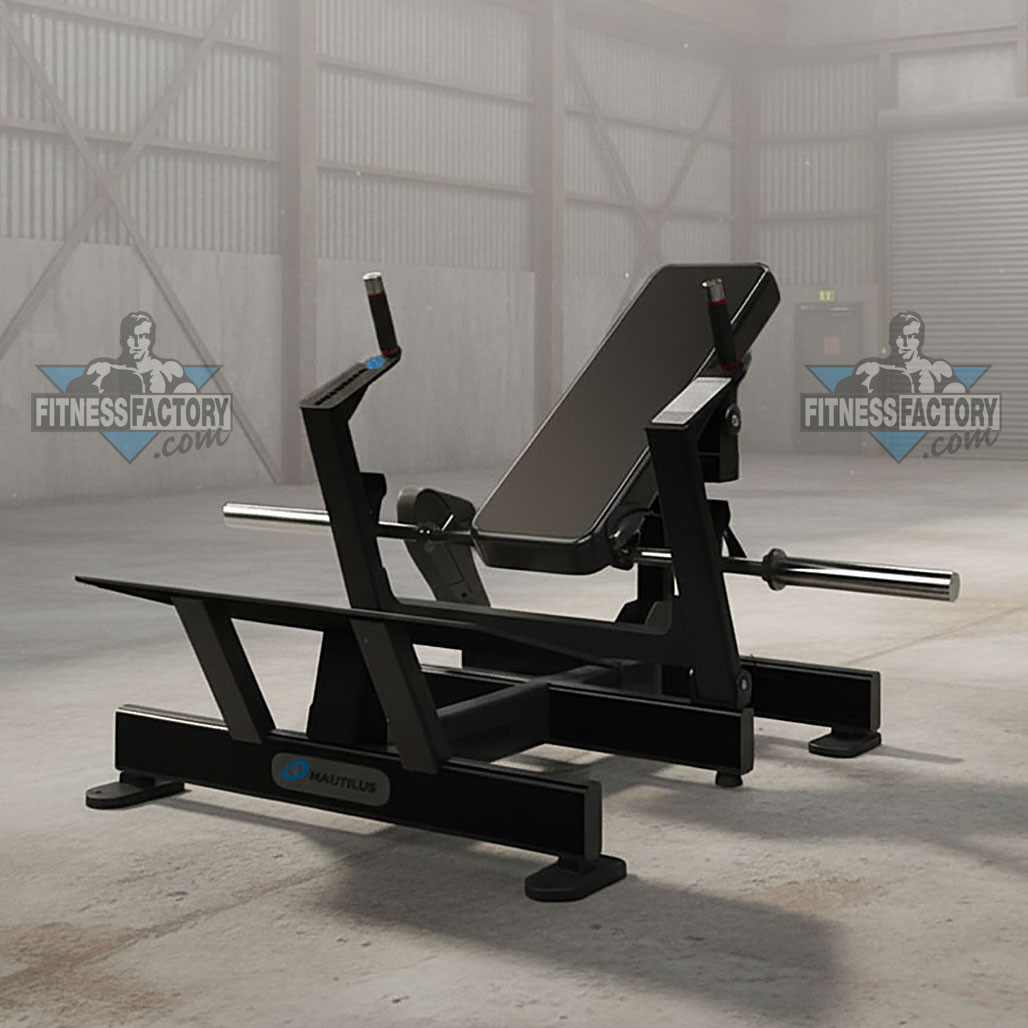 Nautilus Glute Drive