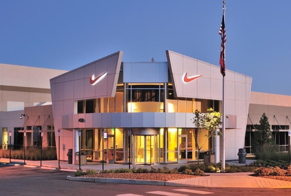 Nike Wholesale Distributors and Suppliers