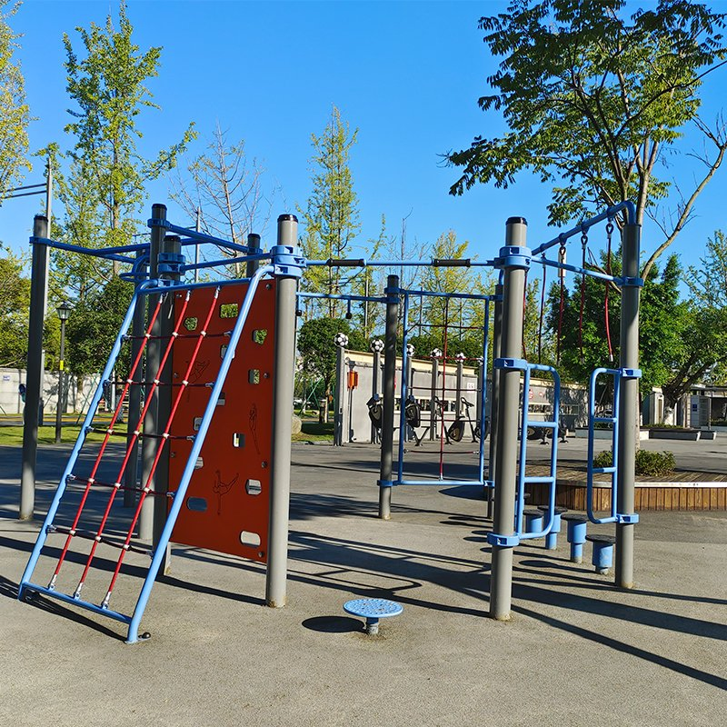 Outdoor Gym, Fitness Equipment & Street Workout Parks