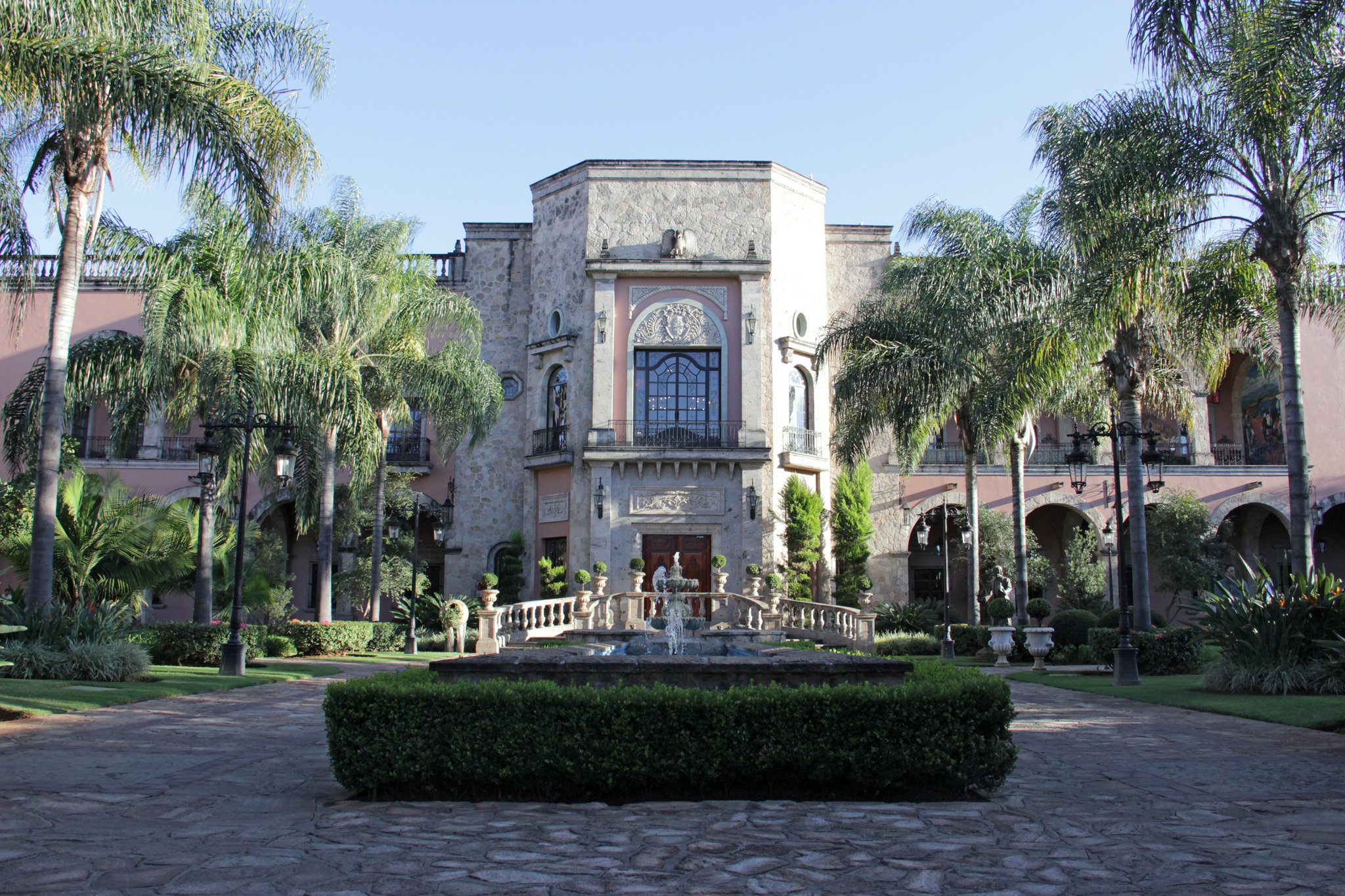 PATRÓN Tequila's Small Batch Bottling Process