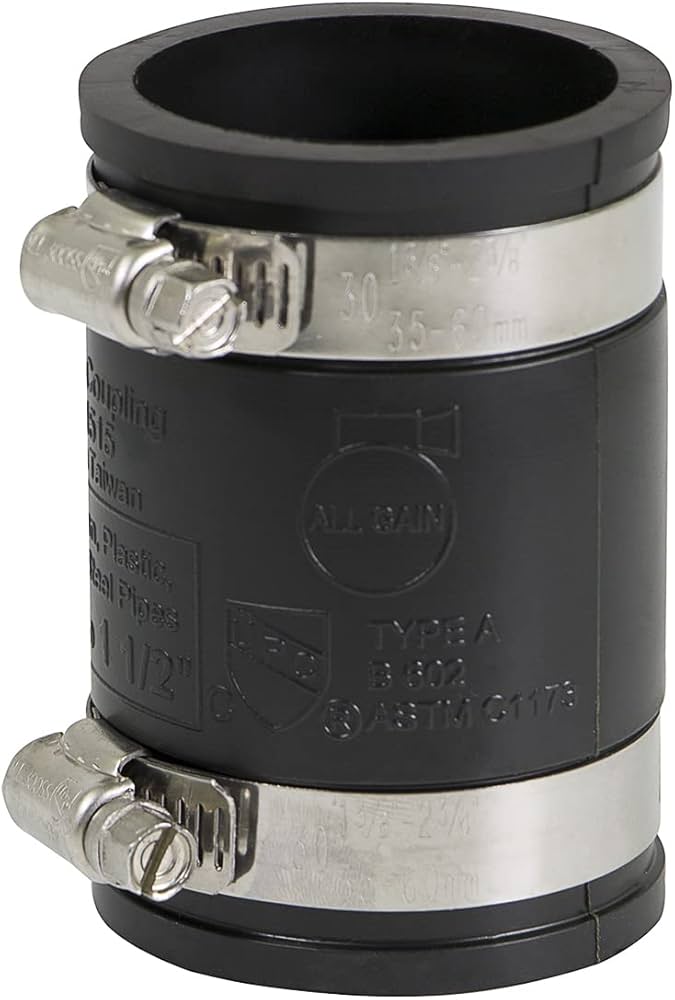 Pipe couplings for industrial water supply