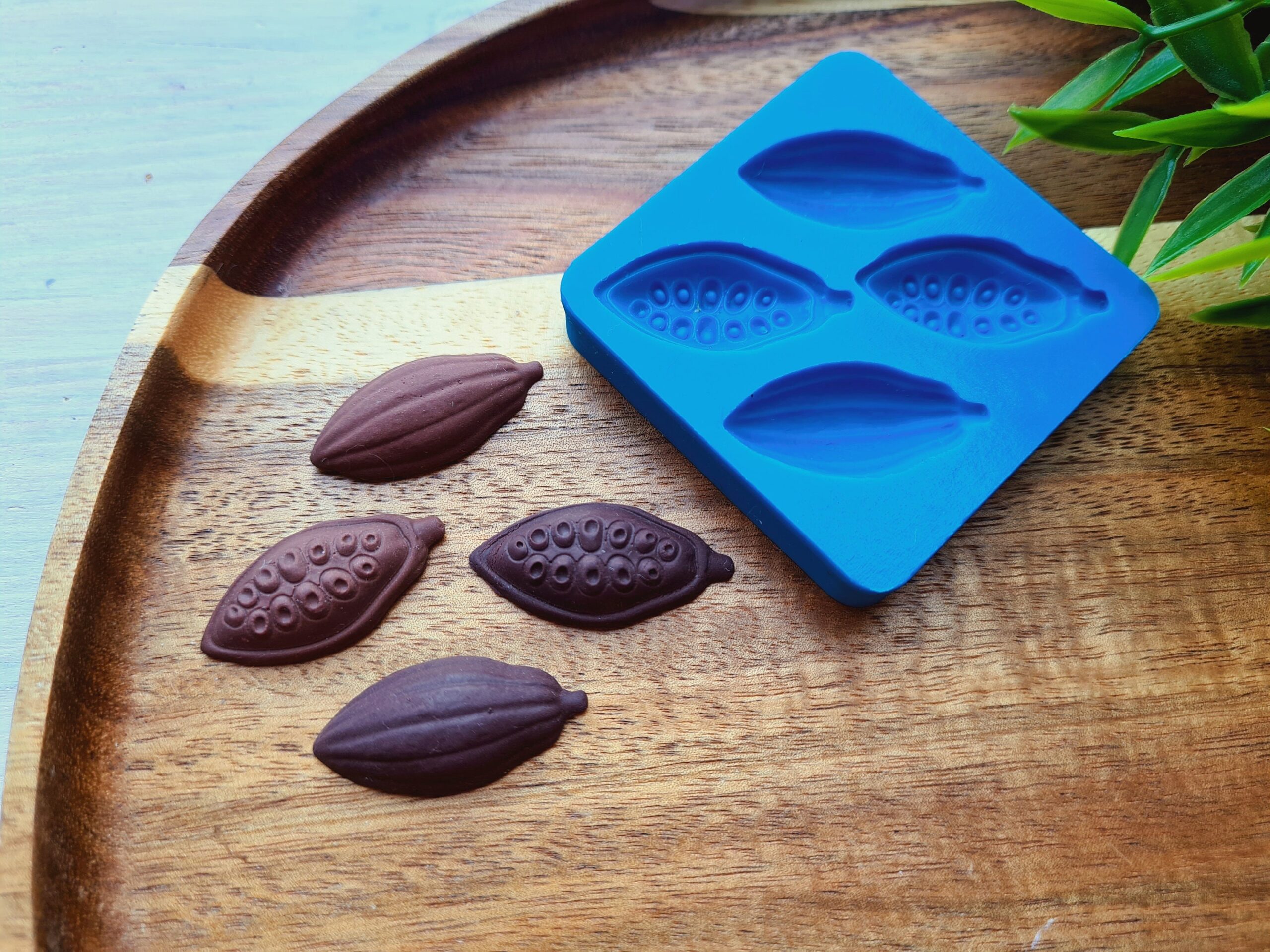 Professional and Artisanal Chocolate Molds