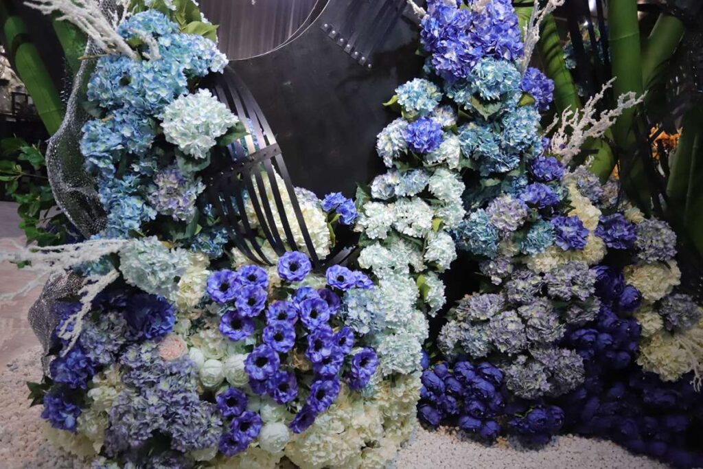 Purple Silk Flowers Bulk industry insight