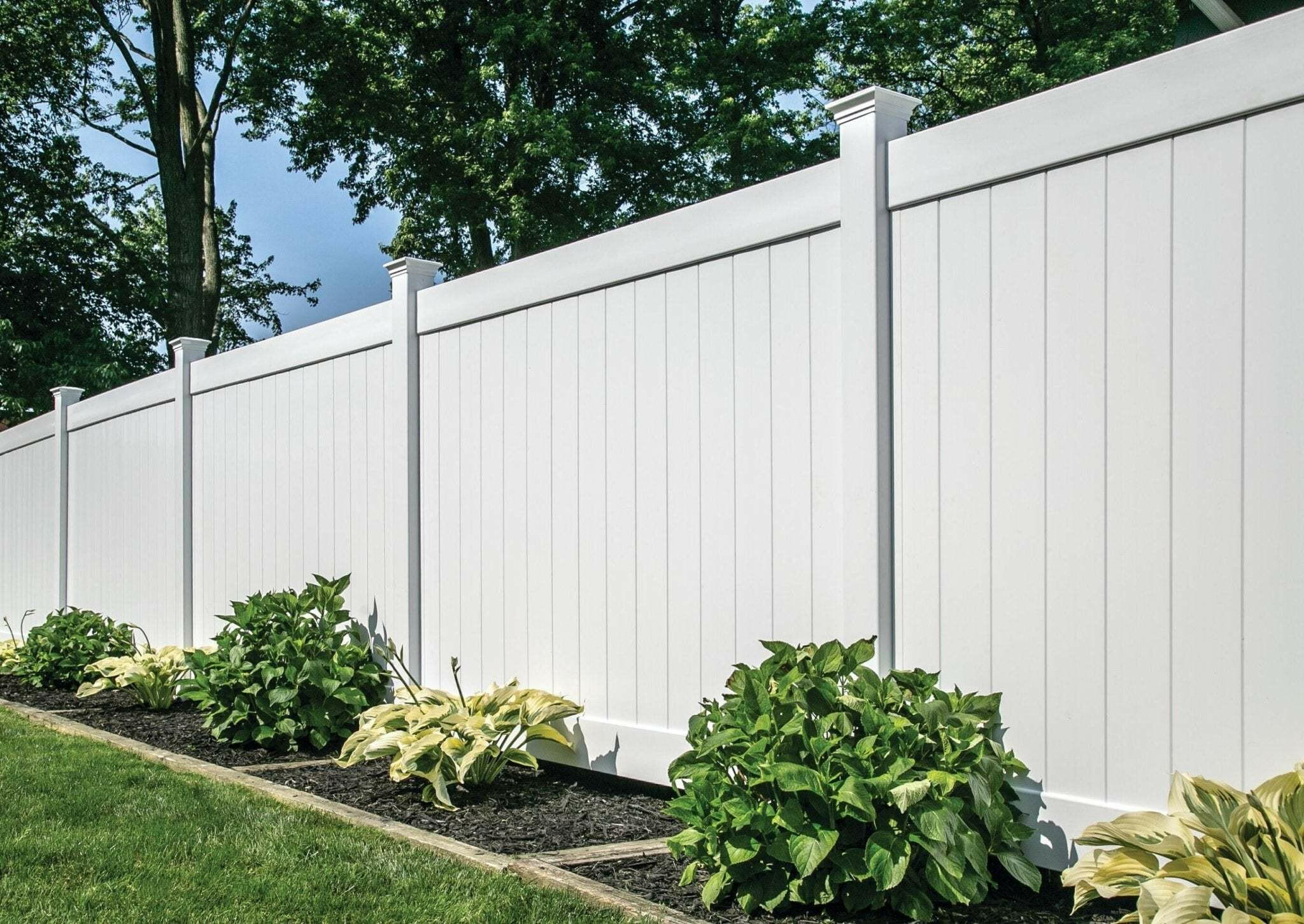 Residential Vinyl Fencing
