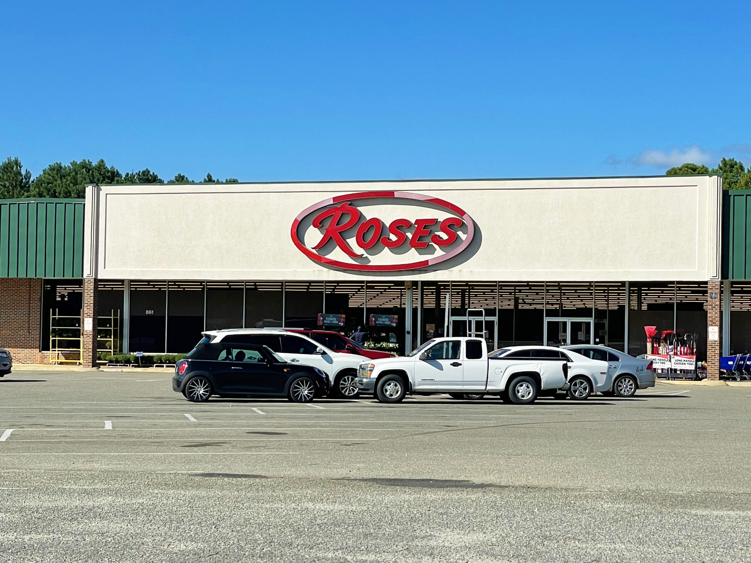 Roses Discount Stores