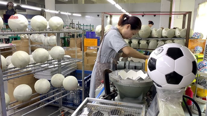 Size 4 Soccer Balls In Bulk industry insight