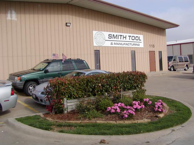 Smith Machine and Tool