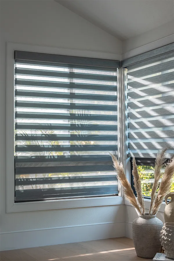 Smith & Noble Is Now 3 Day Blinds