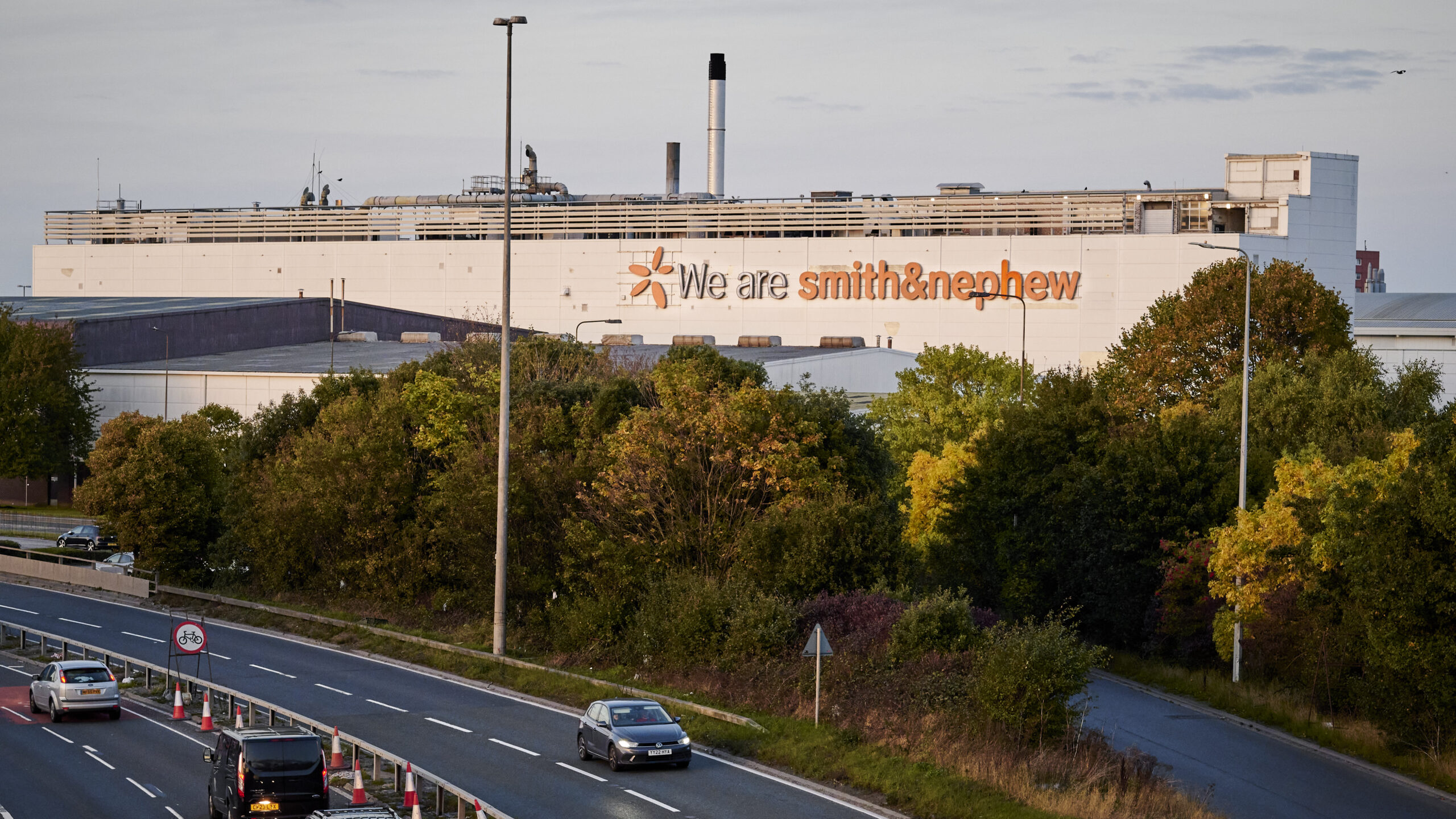 Smith+Nephew Medical Devices and Advanced Wound Care