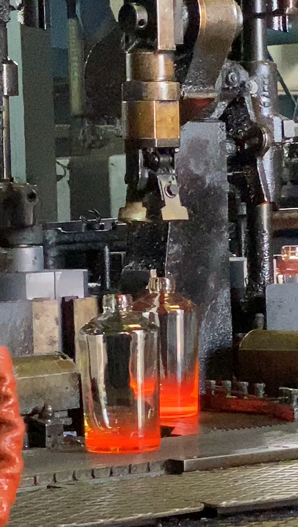 Spirit Bottles Wholesale industry insight