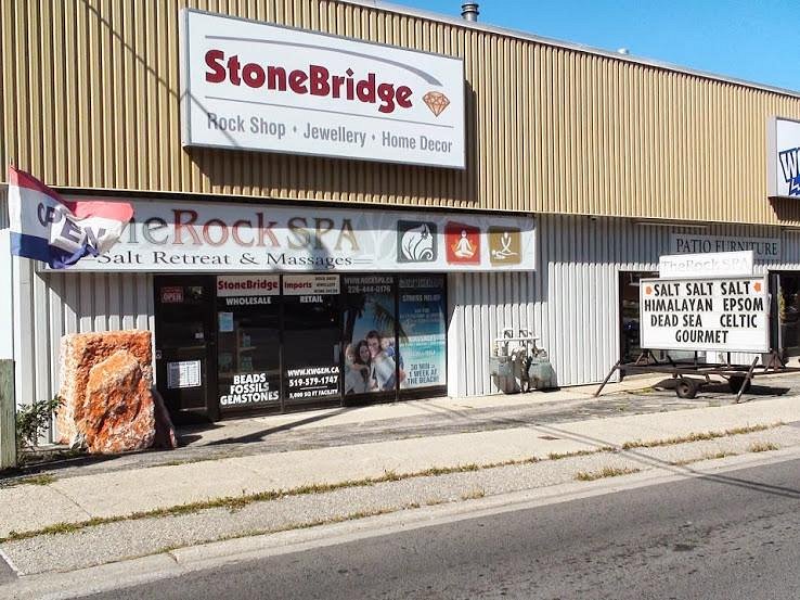 Stonebridge Imports: Rocks and Crystals Wholesale Supplier