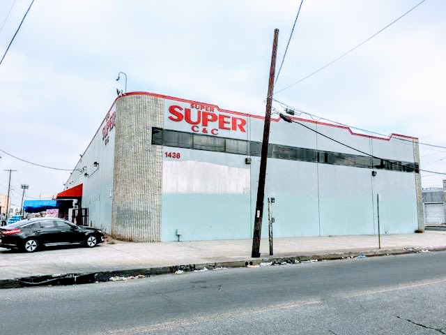 Super Wholesale Los Angeles