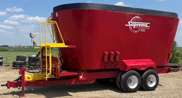 Supreme International Vertical Feed Mixers & Livestock Equipment