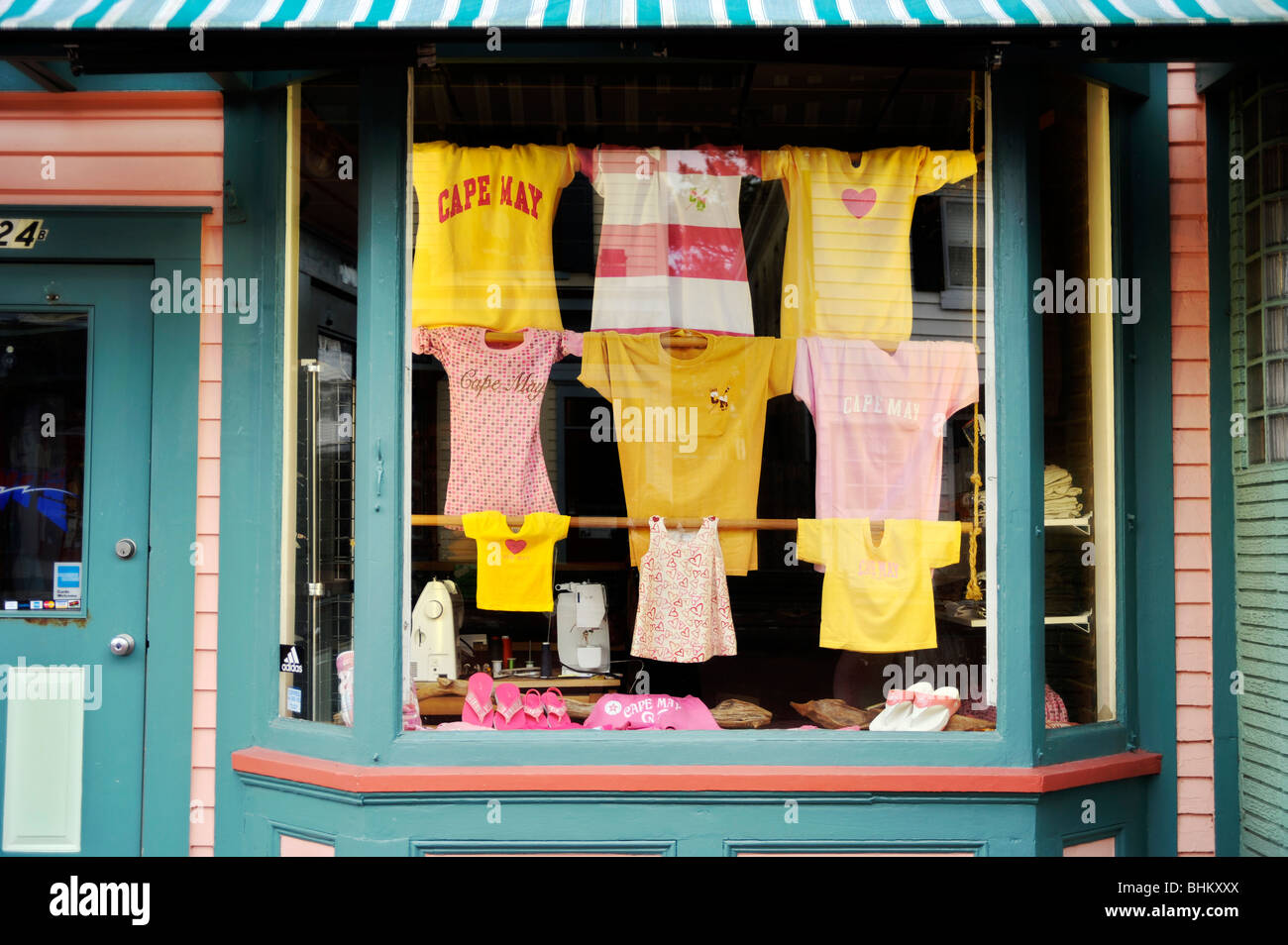 T-shirts custom t-shirts