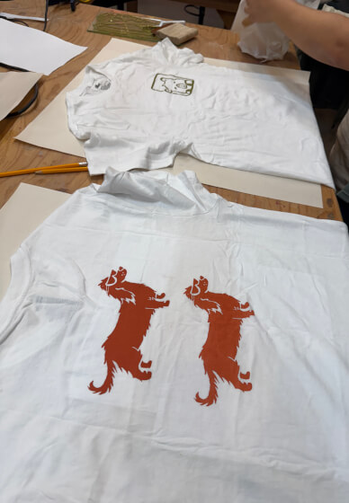 We Custom custom t-shirts