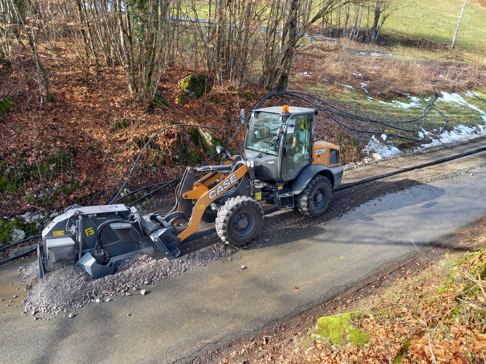 Wheel Trencher WE 600 at work