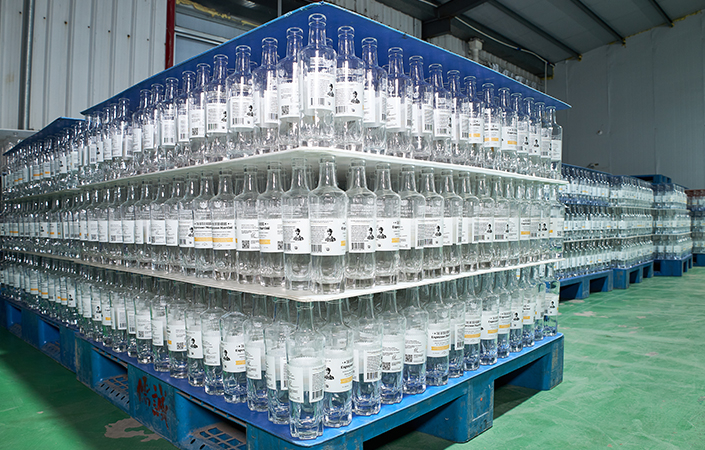 Whiskey Bottles Wholesale industry insight