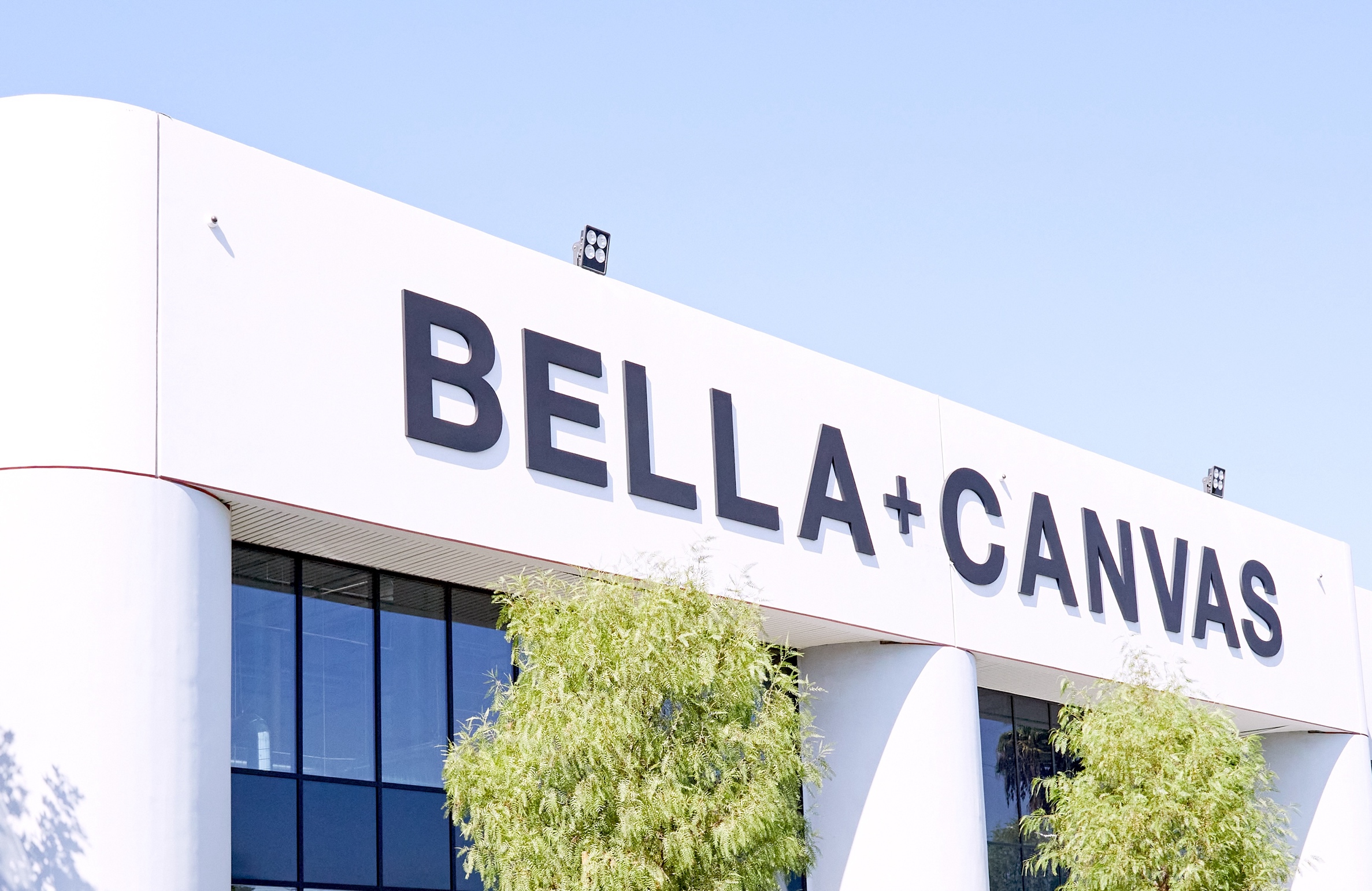 Wholesale Clothing Distributors