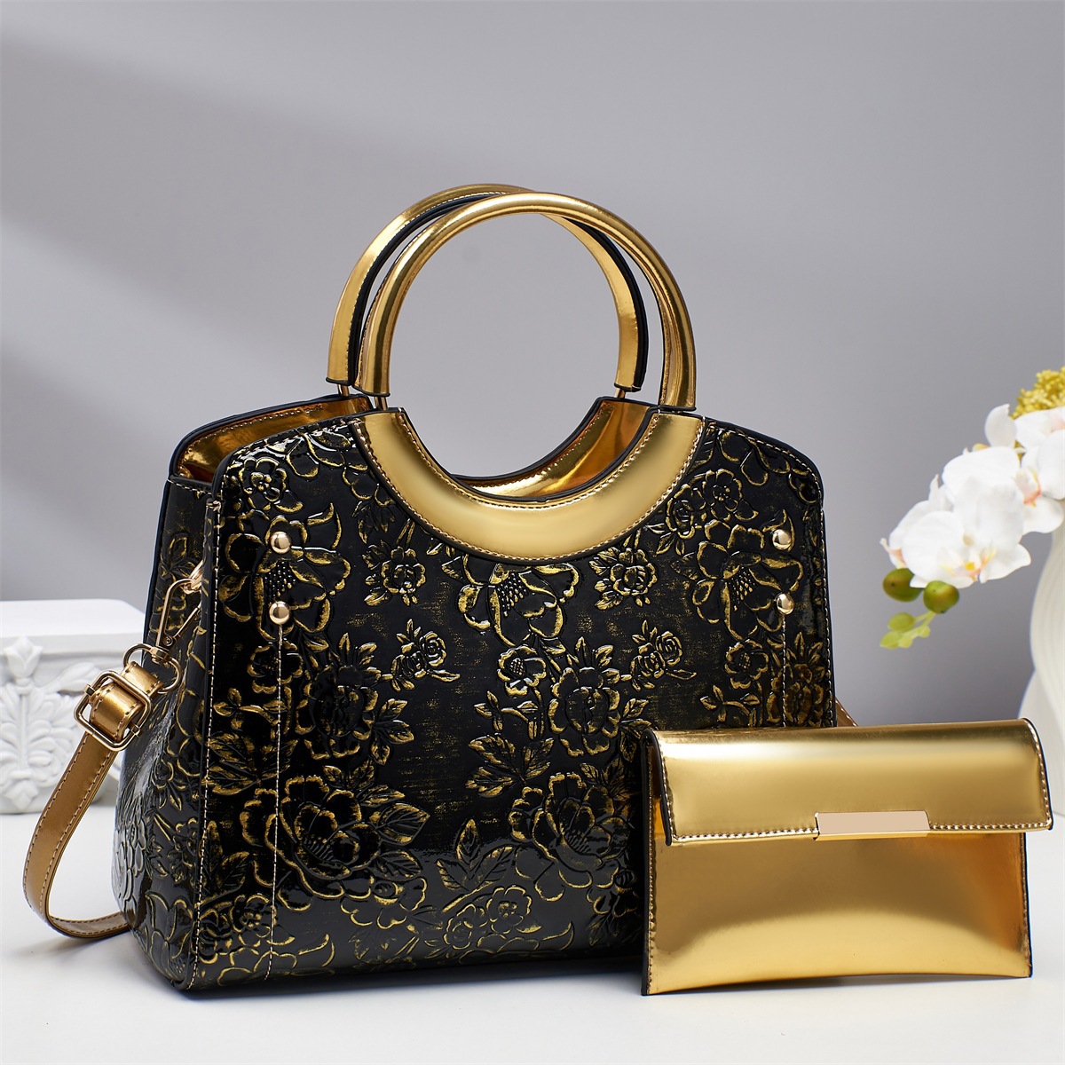 Wholesale Designer Handbags for Women and Men