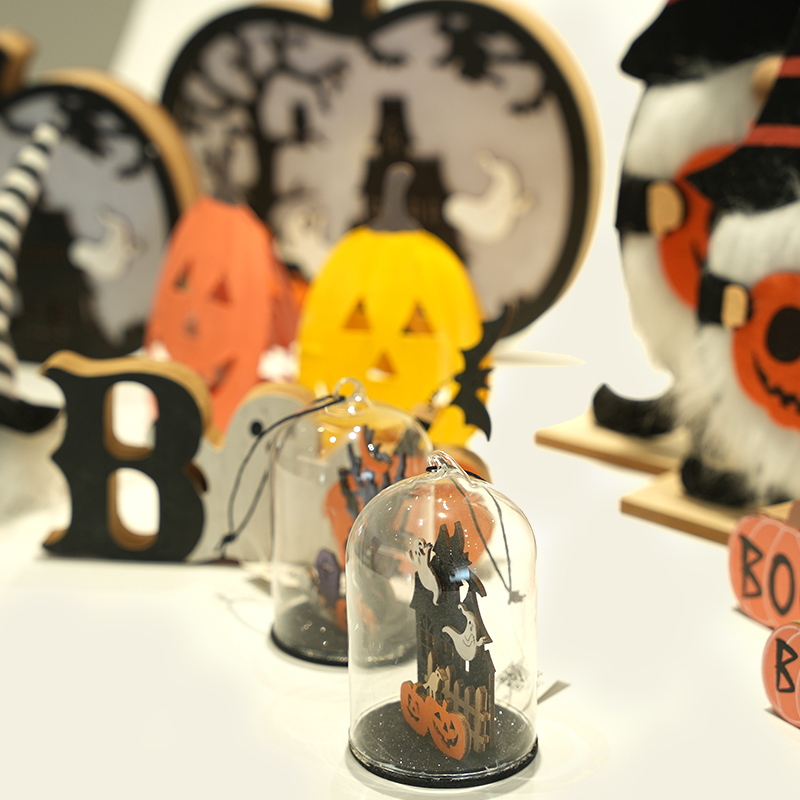 Wholesale Halloween Ornaments industry insight