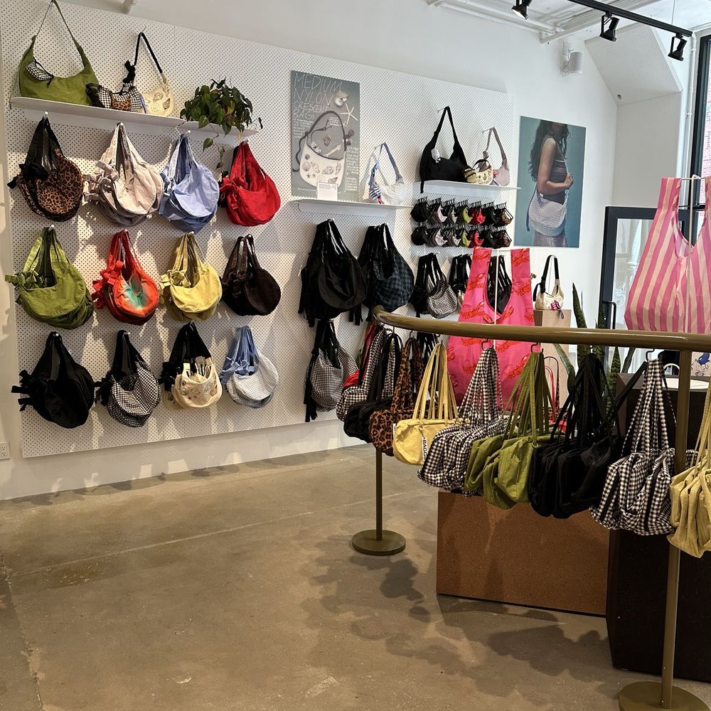 Wholesale Handbags in New York