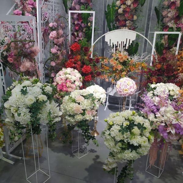 Wholesale Silk Flowers In Bulk industry insight