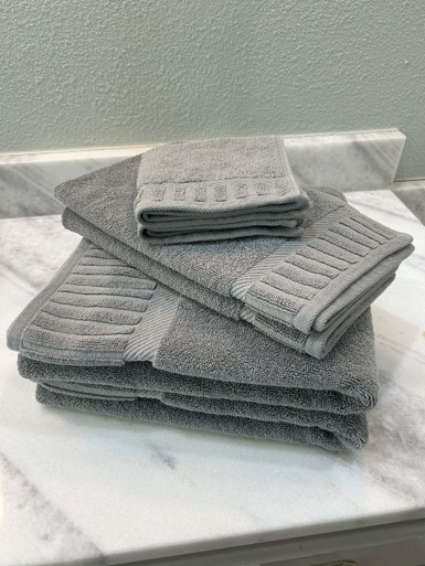 Wholesale Towels for Hotels, Hospitals, and Commercial Use