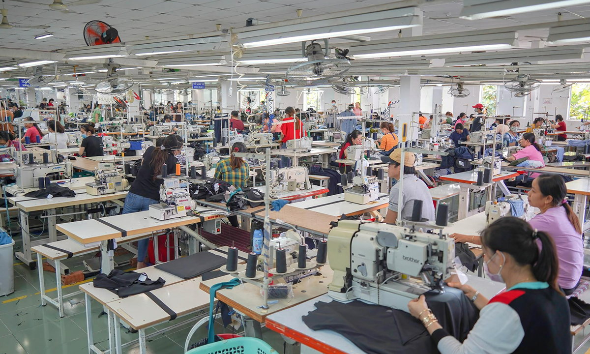 Wholesale Uniforms industry insight