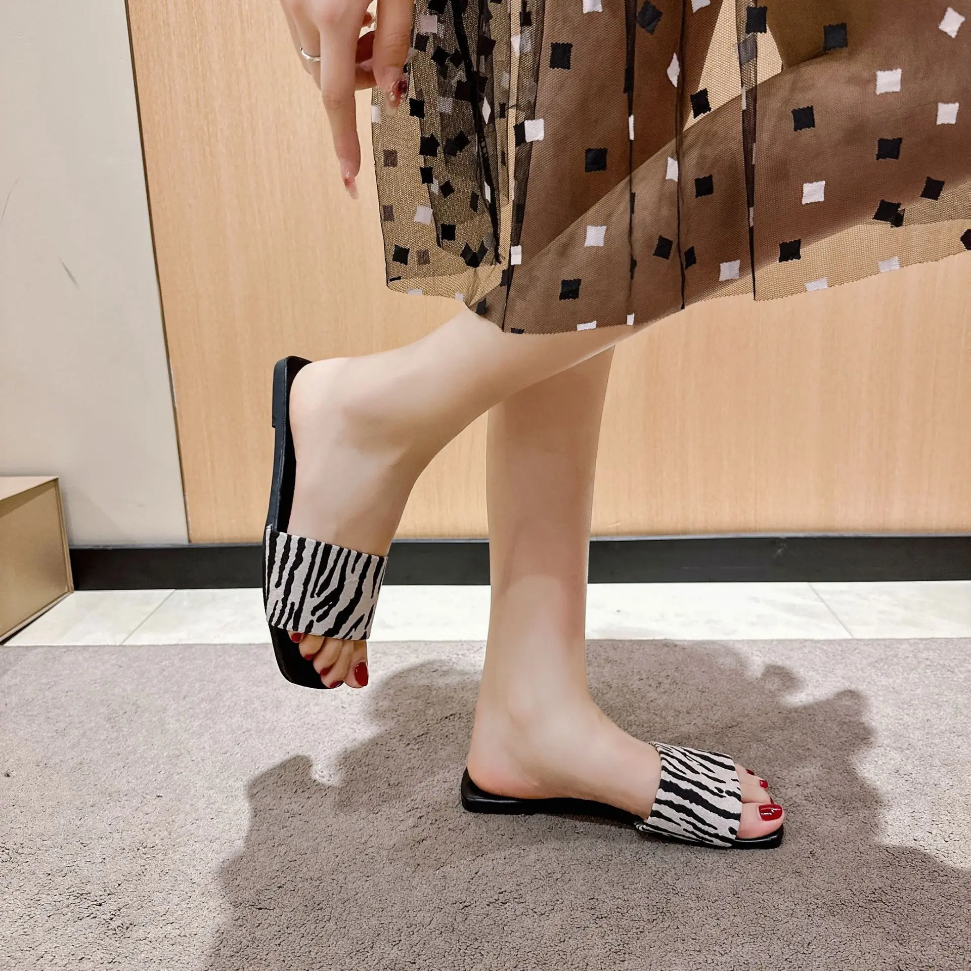 Wholesale Women's Slippers