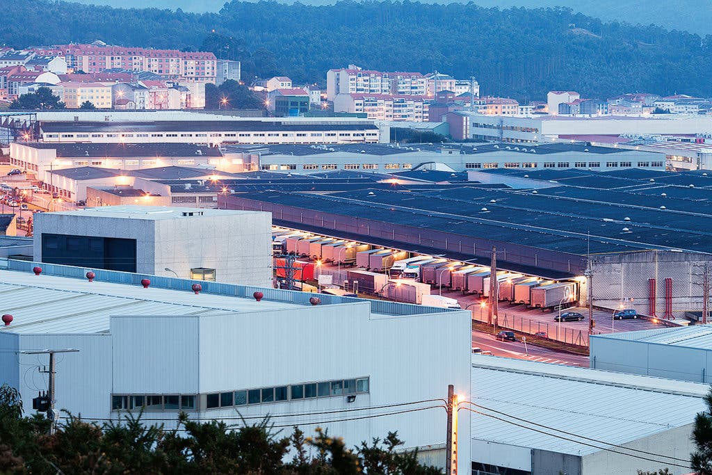 Women's Zara Clothing