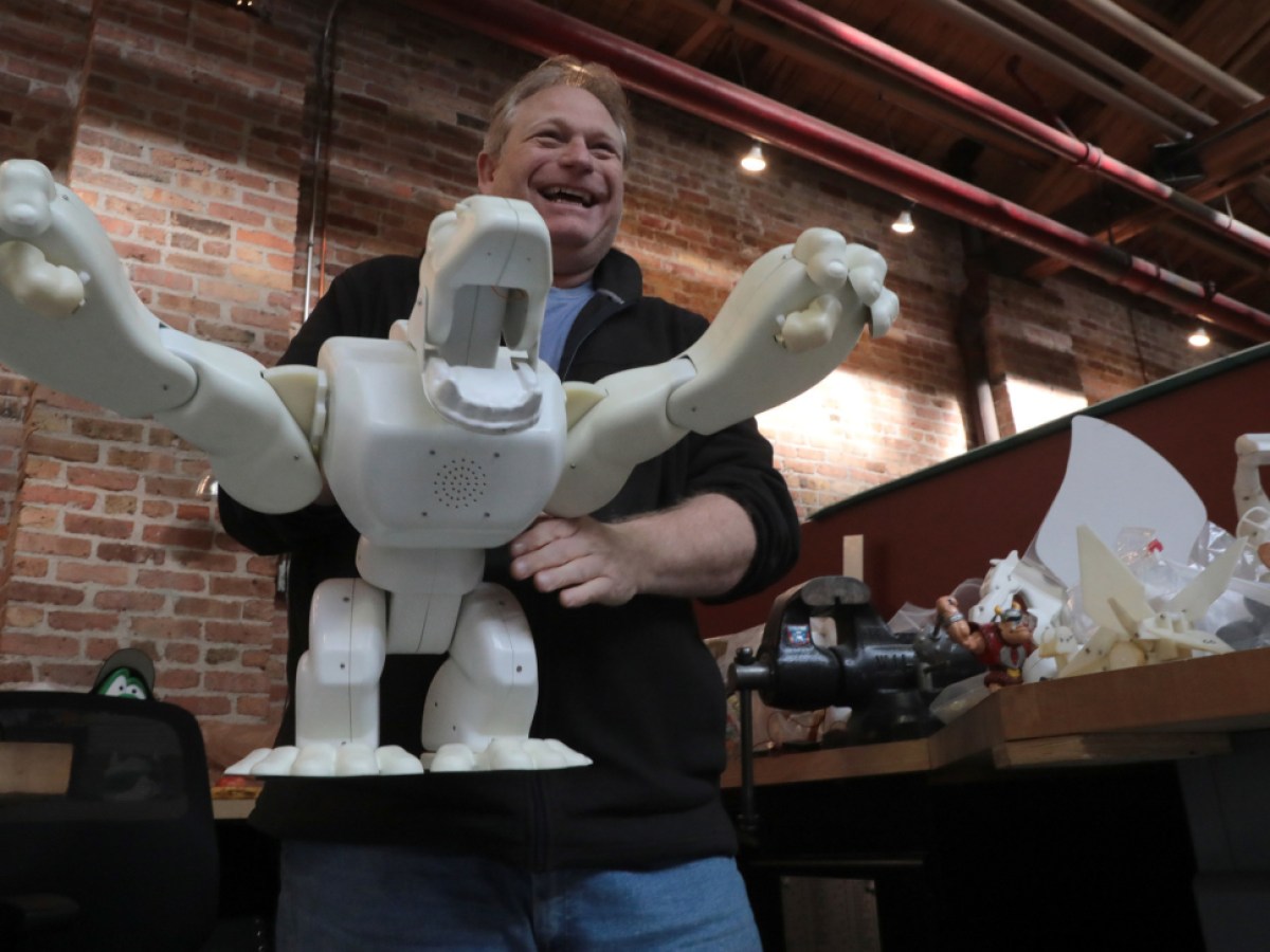 World's top creator of animated celebs, vinyl toys & digital goods.